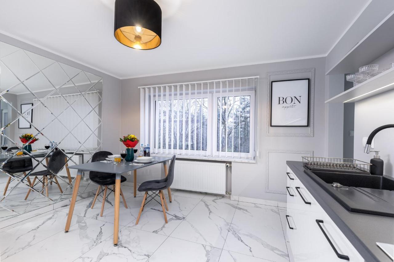Exclusive Apartment Centrum 2 Wadowice Kültér fotó